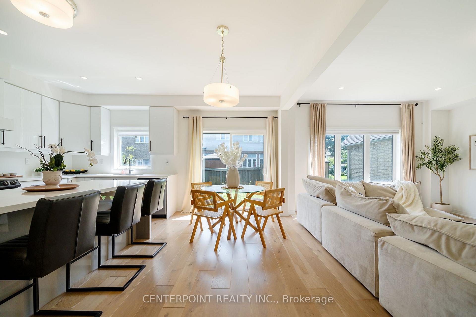 Photo 6 of 419 Springbrook Avenue, Hamilton, Meadowlands — HOMEH