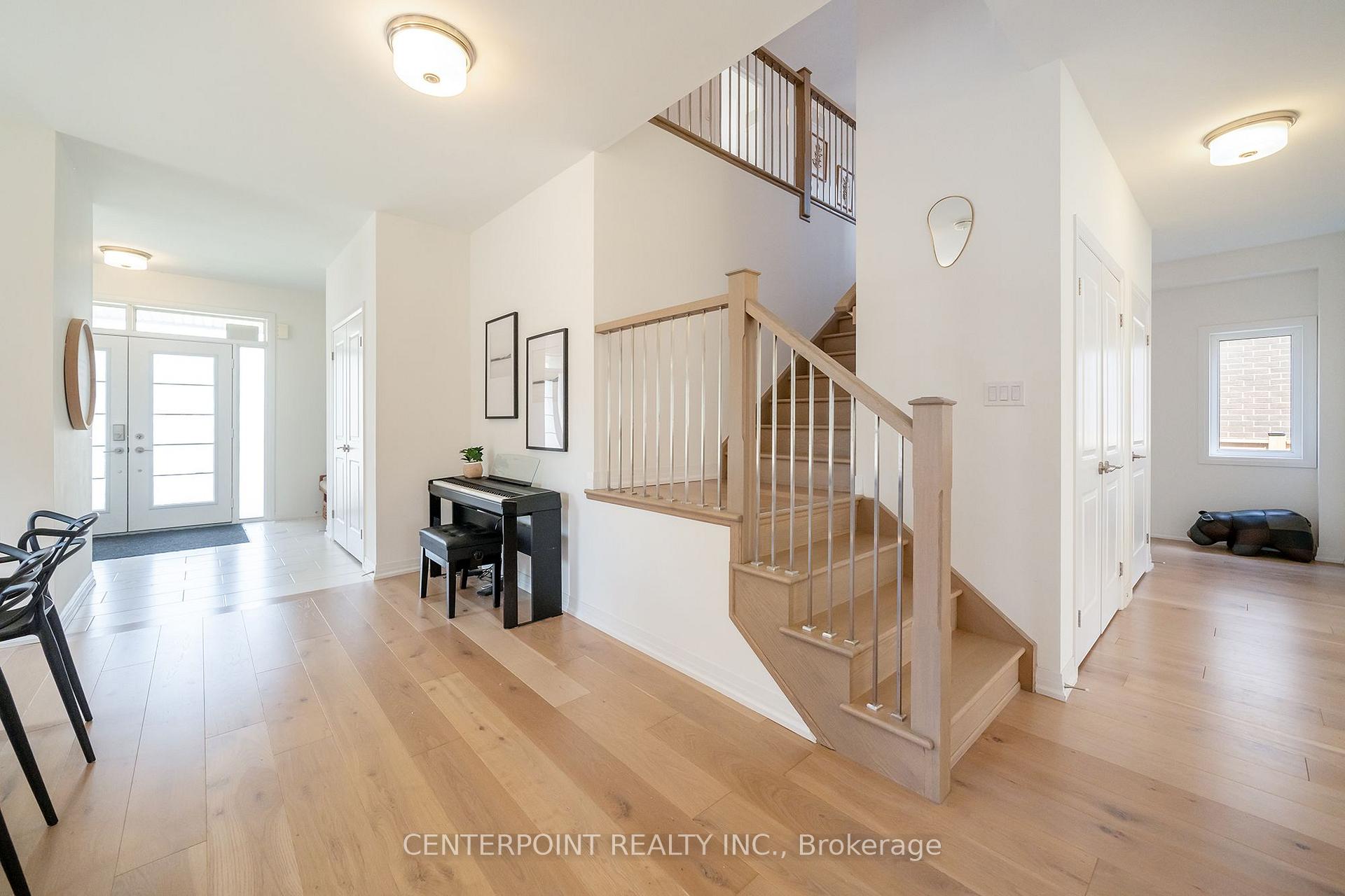 Photo 11 of 419 Springbrook Avenue, Hamilton, Meadowlands — HOMEH
