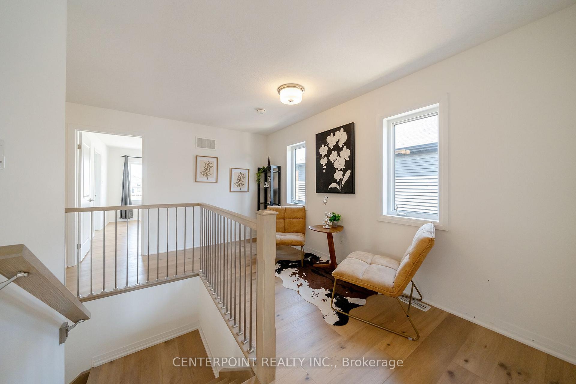 Photo 14 of 419 Springbrook Avenue, Hamilton, Meadowlands — HOMEH