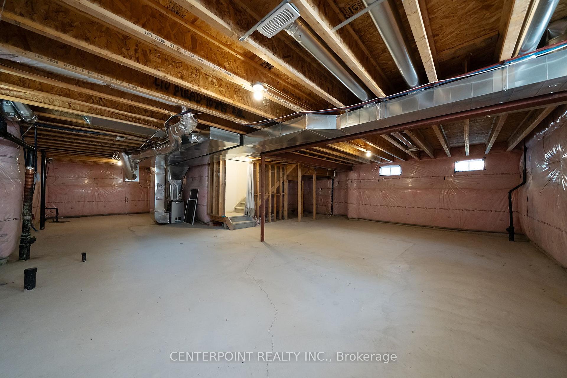 Photo 25 of 419 Springbrook Avenue, Hamilton, Meadowlands — HOMEH
