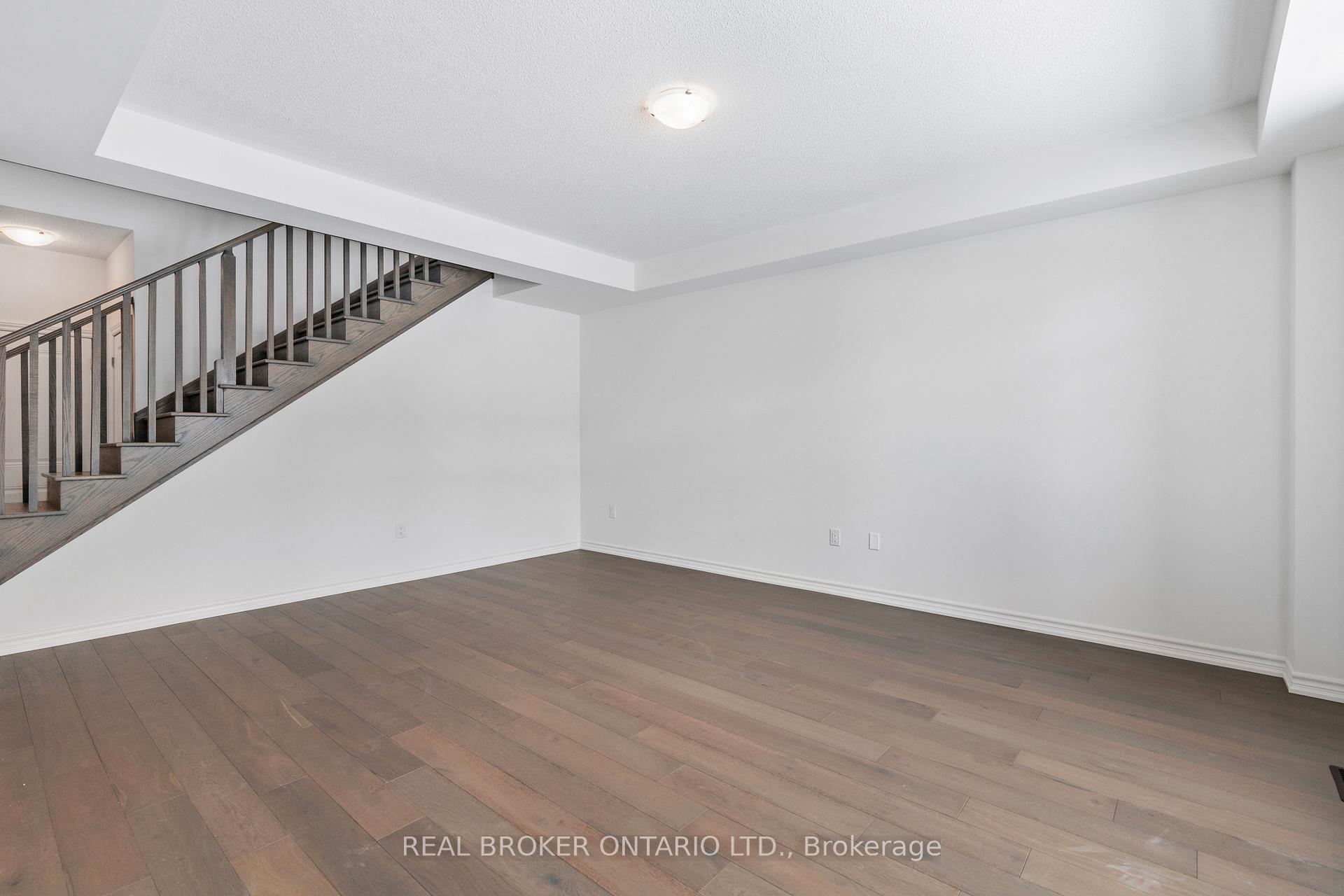 Photo 5 of 8 Daisy Street, Springwater, Midhurst — HOMEH