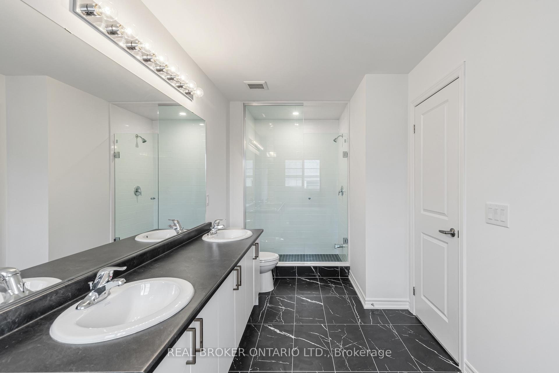 Photo 21 of 8 Daisy Street, Springwater, Midhurst — HOMEH