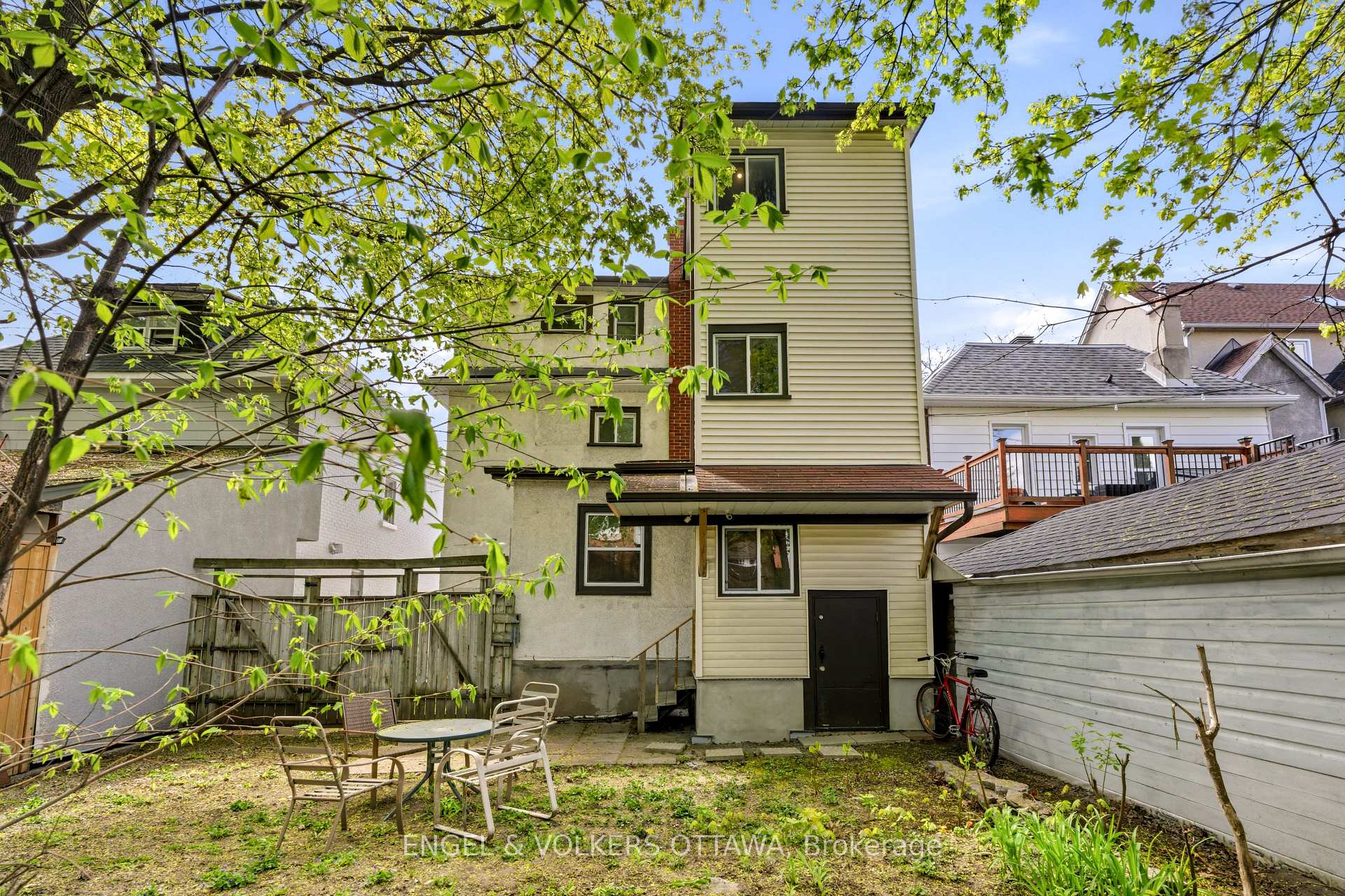 Photo 38 of 491 Mcleod Street, Ottawa, Ottawa Centre — HOMEH
