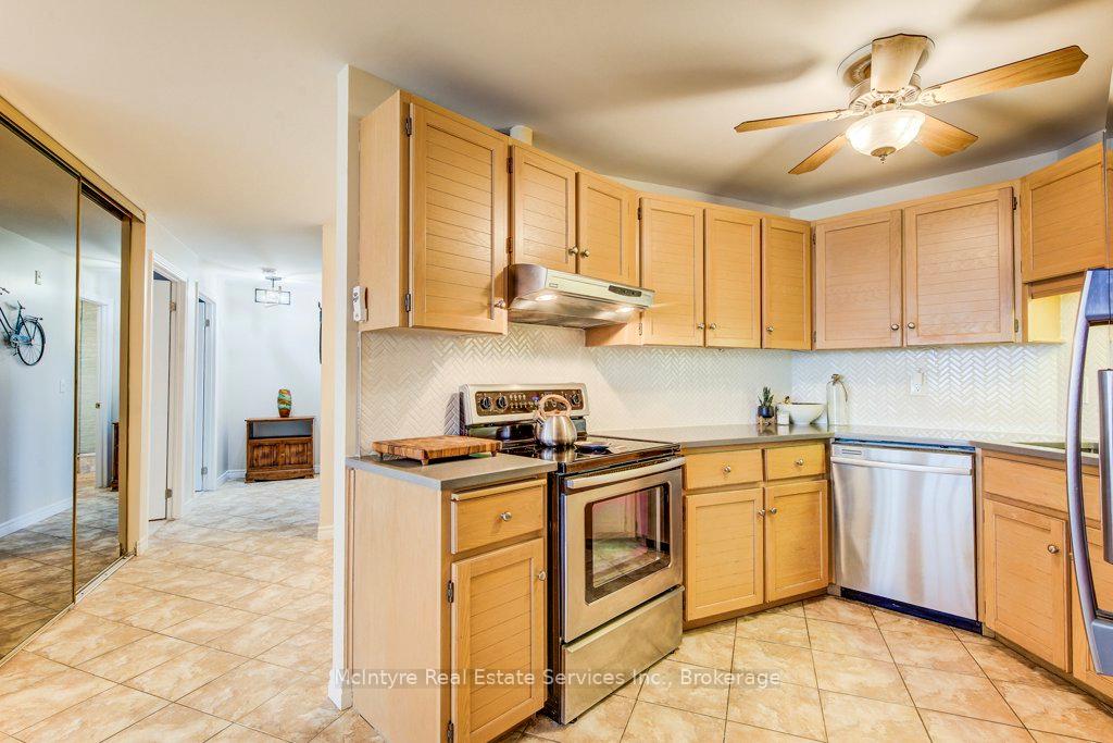 Photo 7 of Unit 704, 24 Marilyn Drive, Guelph, Riverside Park — HOMEH