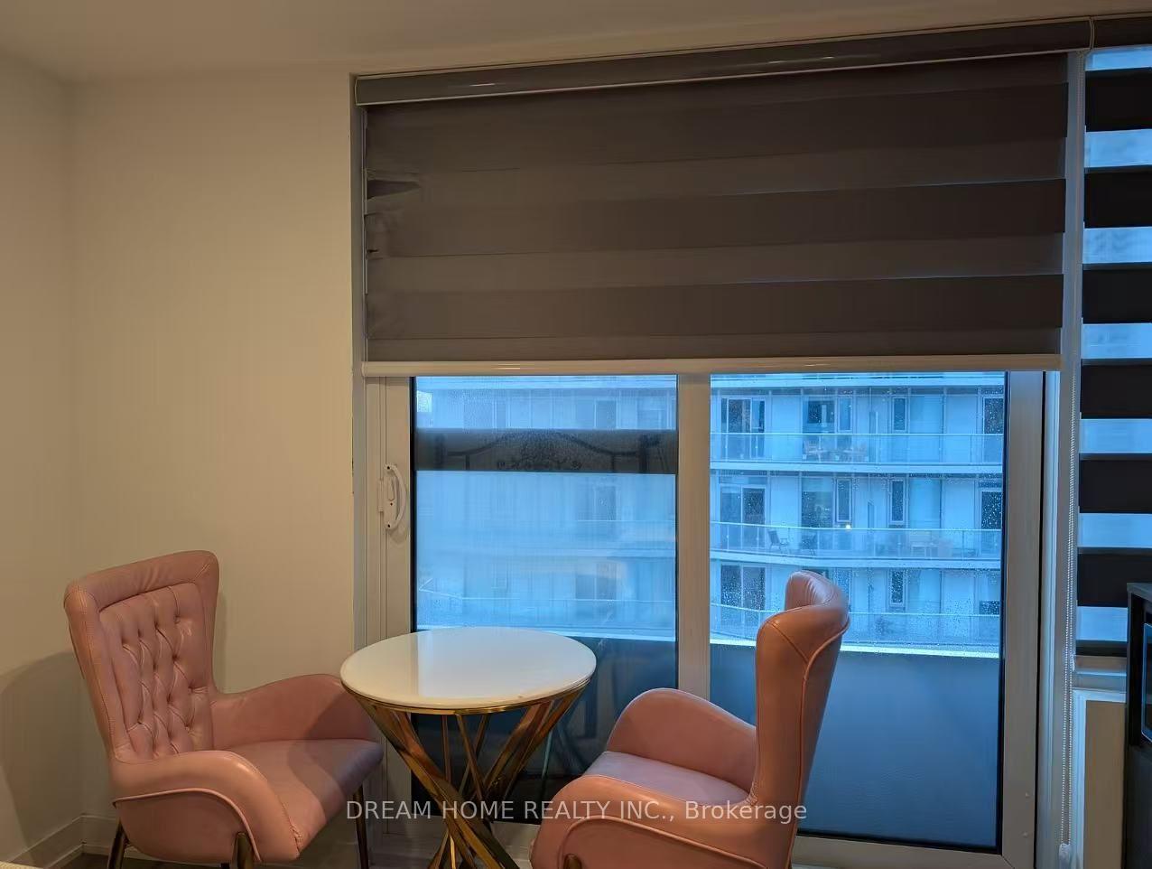 Photo 9 of 252 Church Street, Toronto, Church-Yonge Corridor — HOMEH