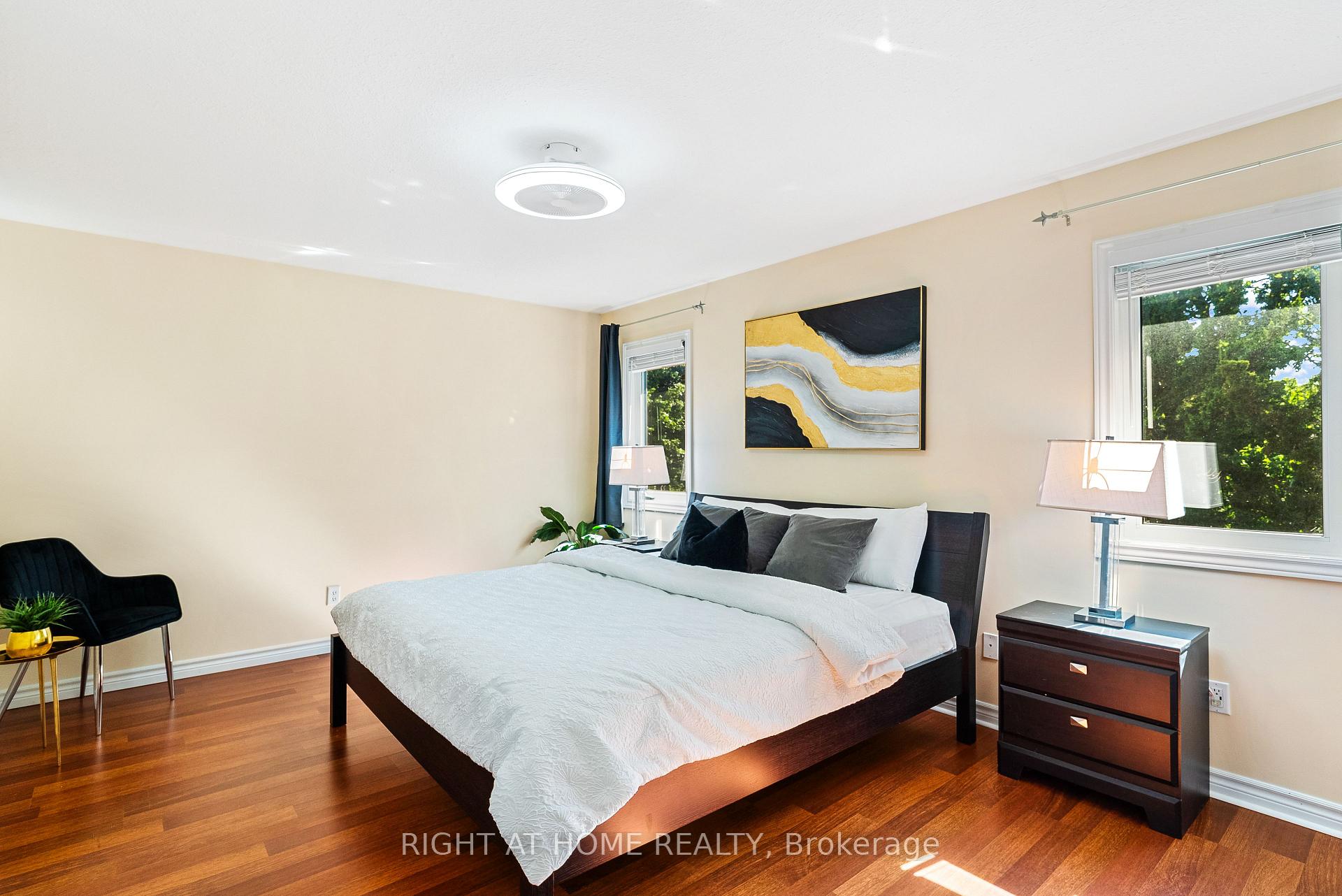 Photo 16 of 1579 Devos Drive, London, North C — HOMEH