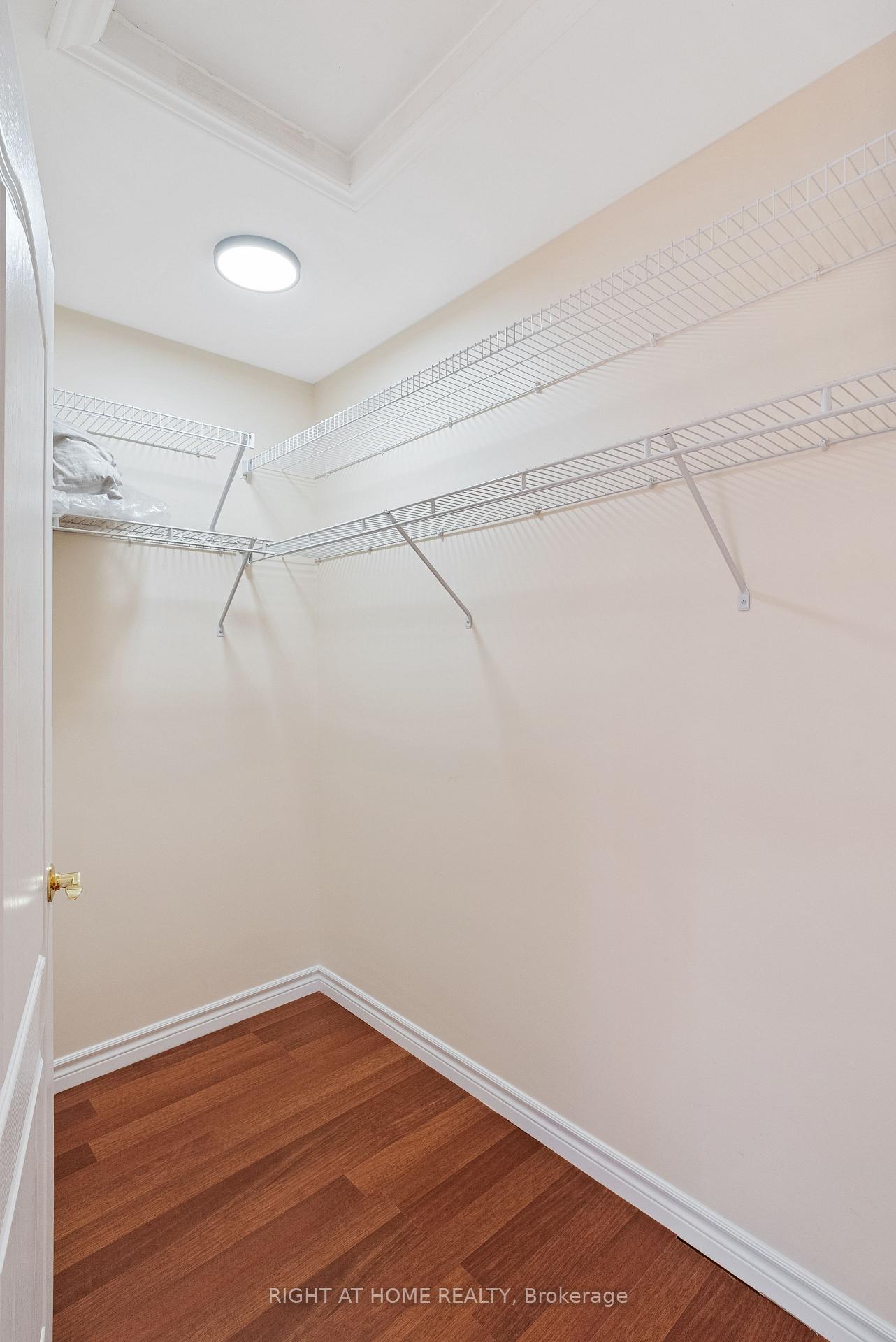 Photo 47 of 1579 Devos Drive, London, North C — HOMEH