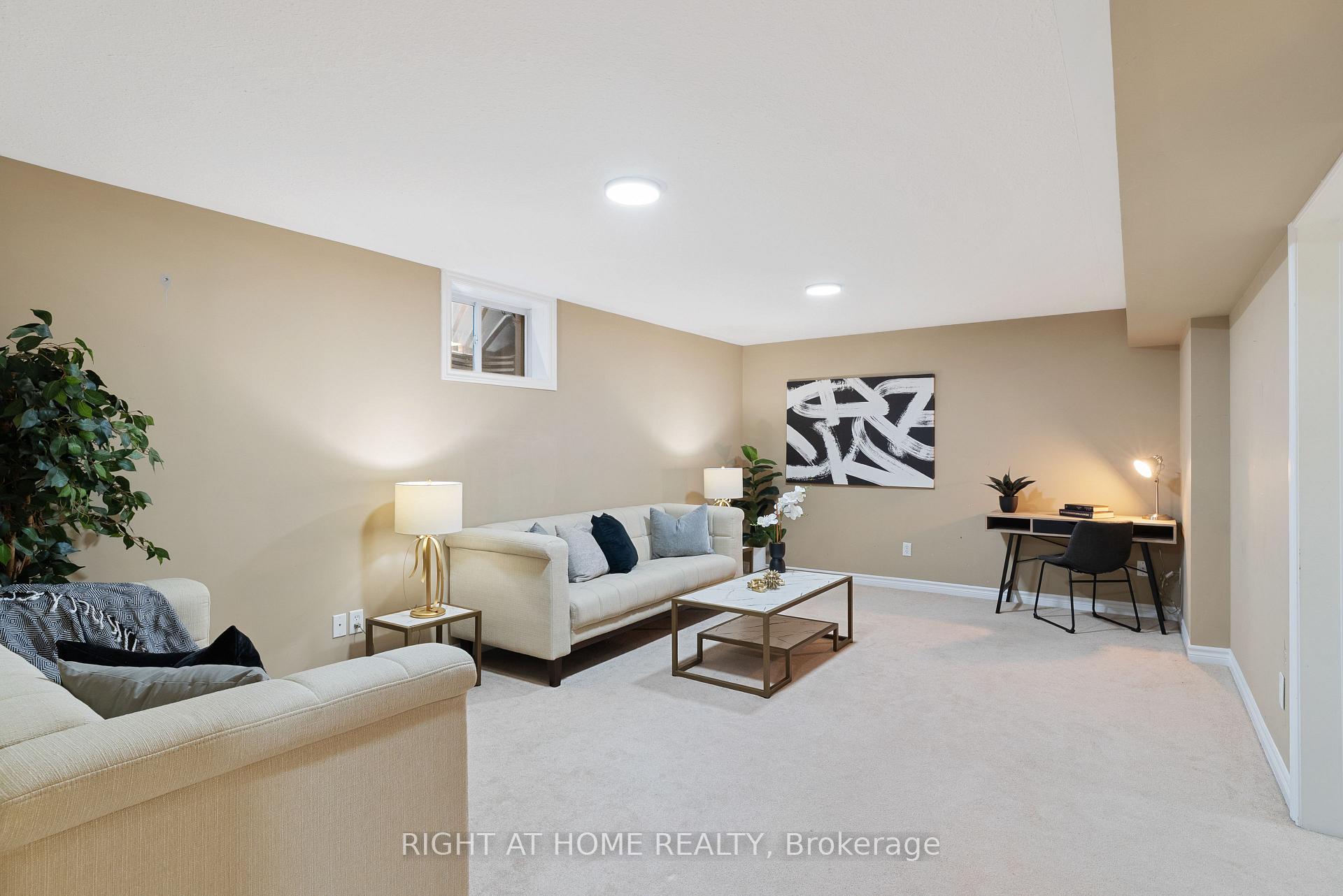 Photo 31 of 1579 Devos Drive, London, North C — HOMEH