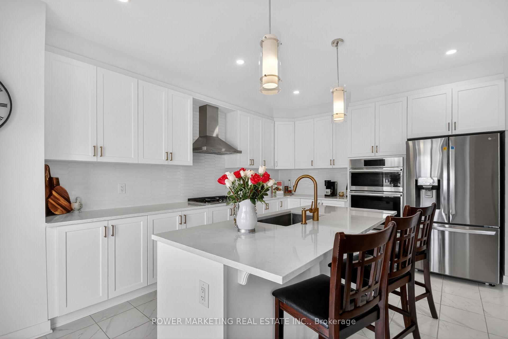 Photo 9 of 507 Filly Terrace, Ottawa, Goulbourn Twp From Franktown Rd/South To Rideau — HOMEH