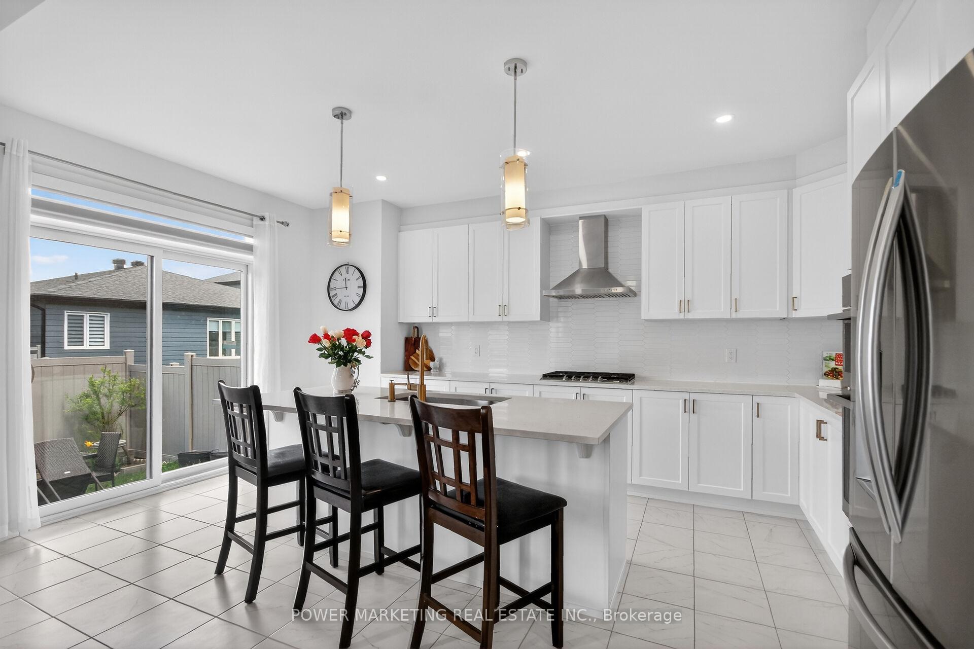 Photo 21 of 507 Filly Terrace, Ottawa, Goulbourn Twp From Franktown Rd/South To Rideau — HOMEH