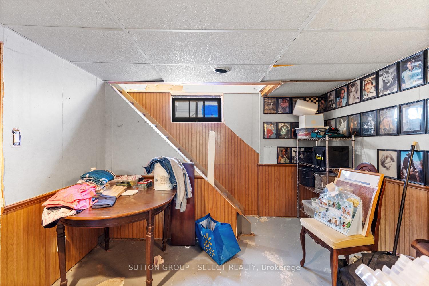 Photo 32 of 200 Rhine Avenue, London, East C — HOMEH