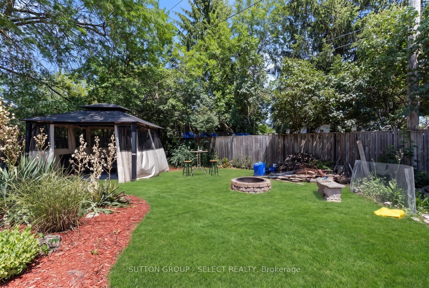 Photo 46 of 200 Rhine Avenue, London, East C — HOMEH