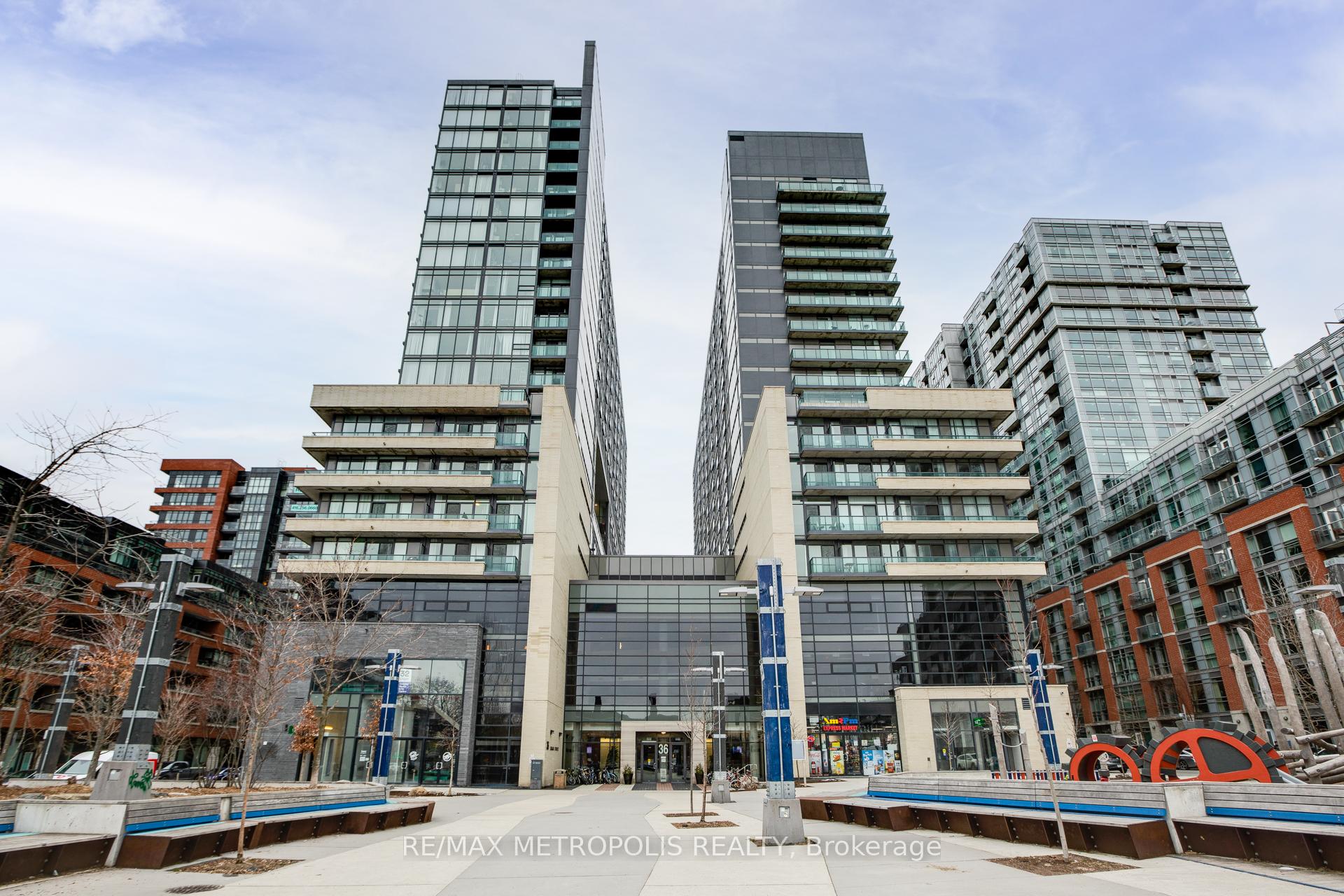 Photo 1 of Unit 1902W, 36 Lisgar Street, Toronto, Little Portugal — HOMEH