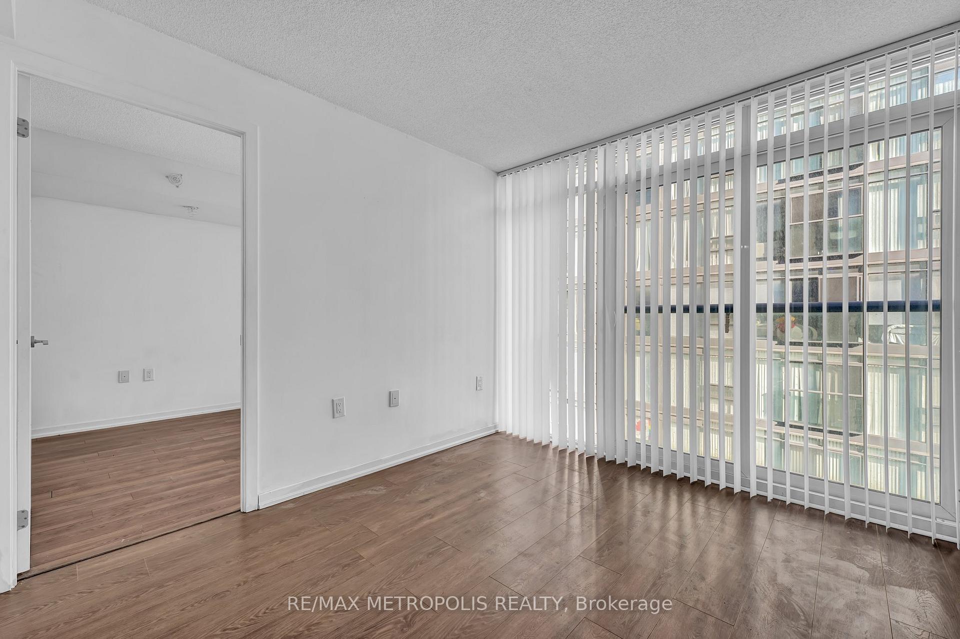 Photo 12 of Unit 1902W, 36 Lisgar Street, Toronto, Little Portugal — HOMEH