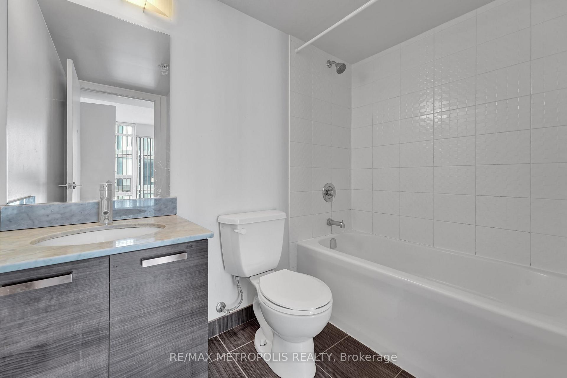 Photo 19 of Unit 1902W, 36 Lisgar Street, Toronto, Little Portugal — HOMEH