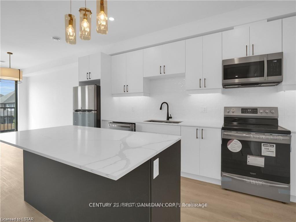 Photo of Unit 51, 3900 Savoy Street
