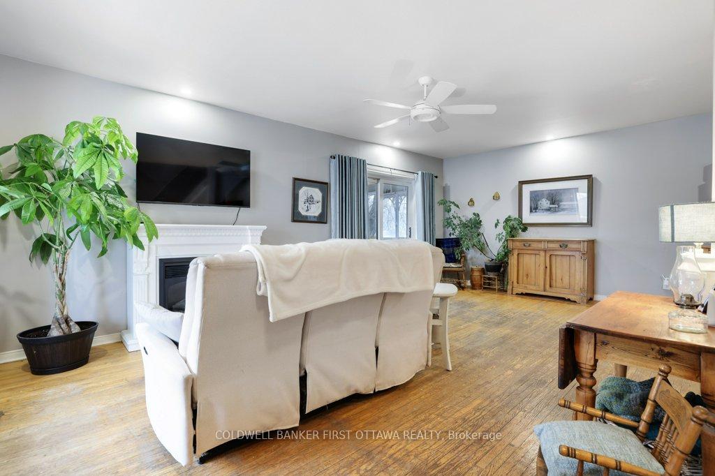 Photo 7 of 3968 Diamondview Road, Ottawa, Fitzroy — HOMEH