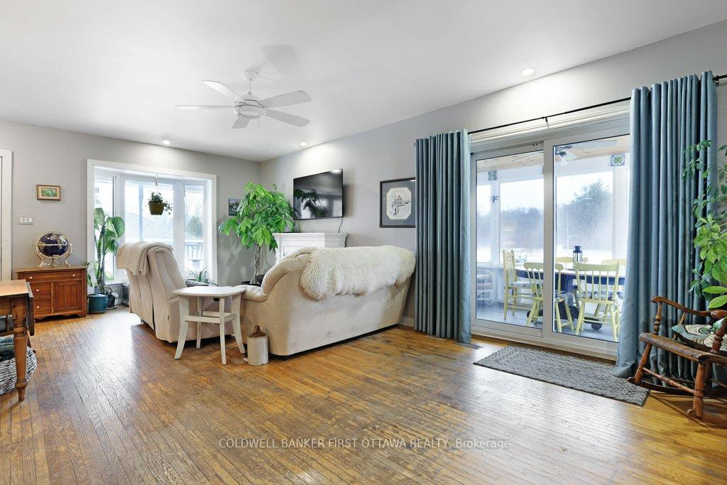 Photo 12 of 3968 Diamondview Road, Ottawa, Fitzroy — HOMEH