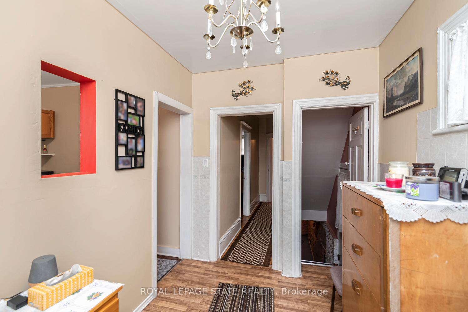Photo 8 of 44 Arthur Avenue N, Hamilton, Gibson — HOMEH