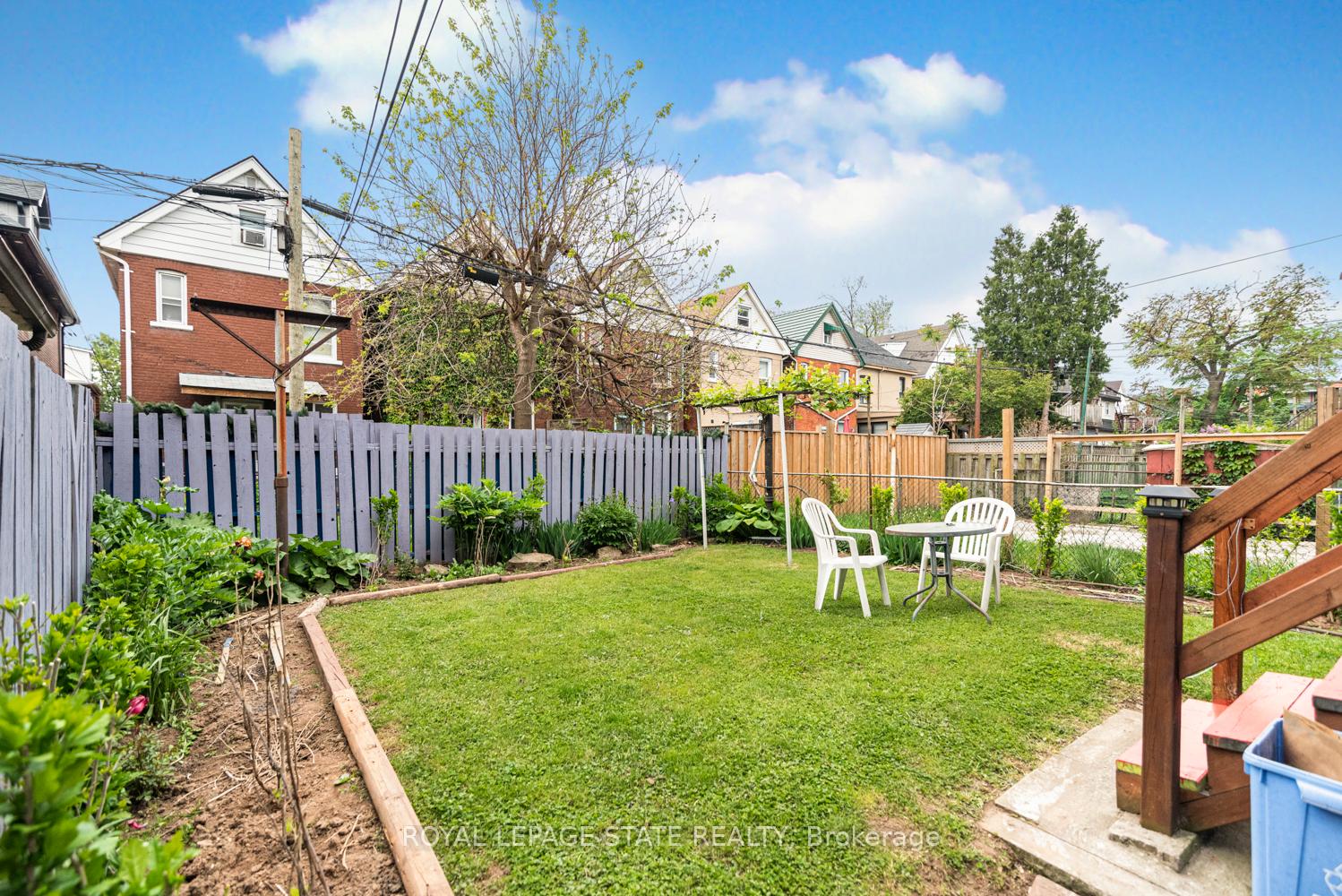 Photo 40 of 44 Arthur Avenue N, Hamilton, Gibson — HOMEH
