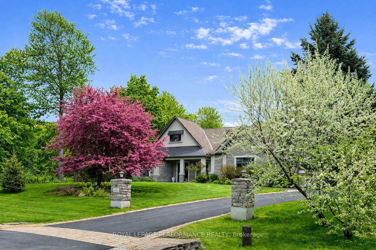 Photo 2 of 6148 Pebblewoods Drive, Ottawa, Greely — HOMEH