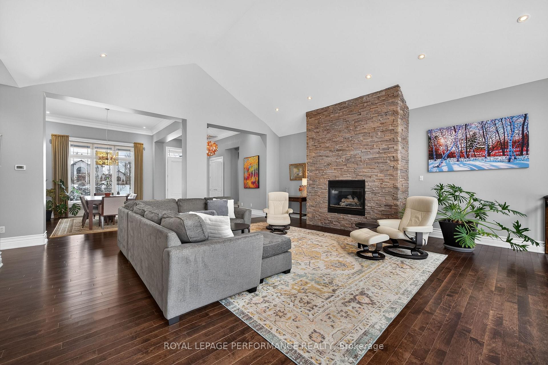 Photo 9 of 6148 Pebblewoods Drive, Ottawa, Greely — HOMEH