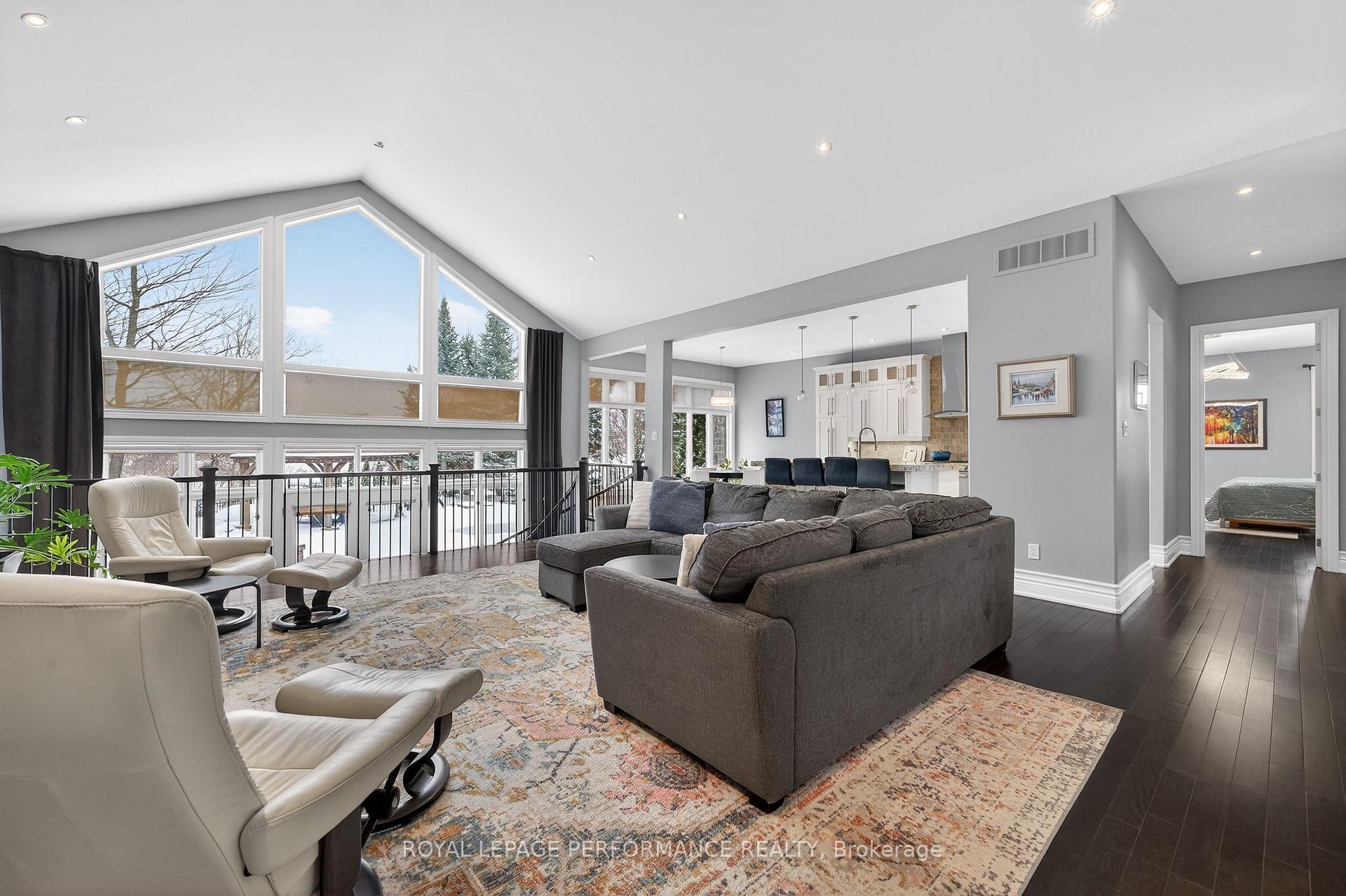 Photo 11 of 6148 Pebblewoods Drive, Ottawa, Greely — HOMEH