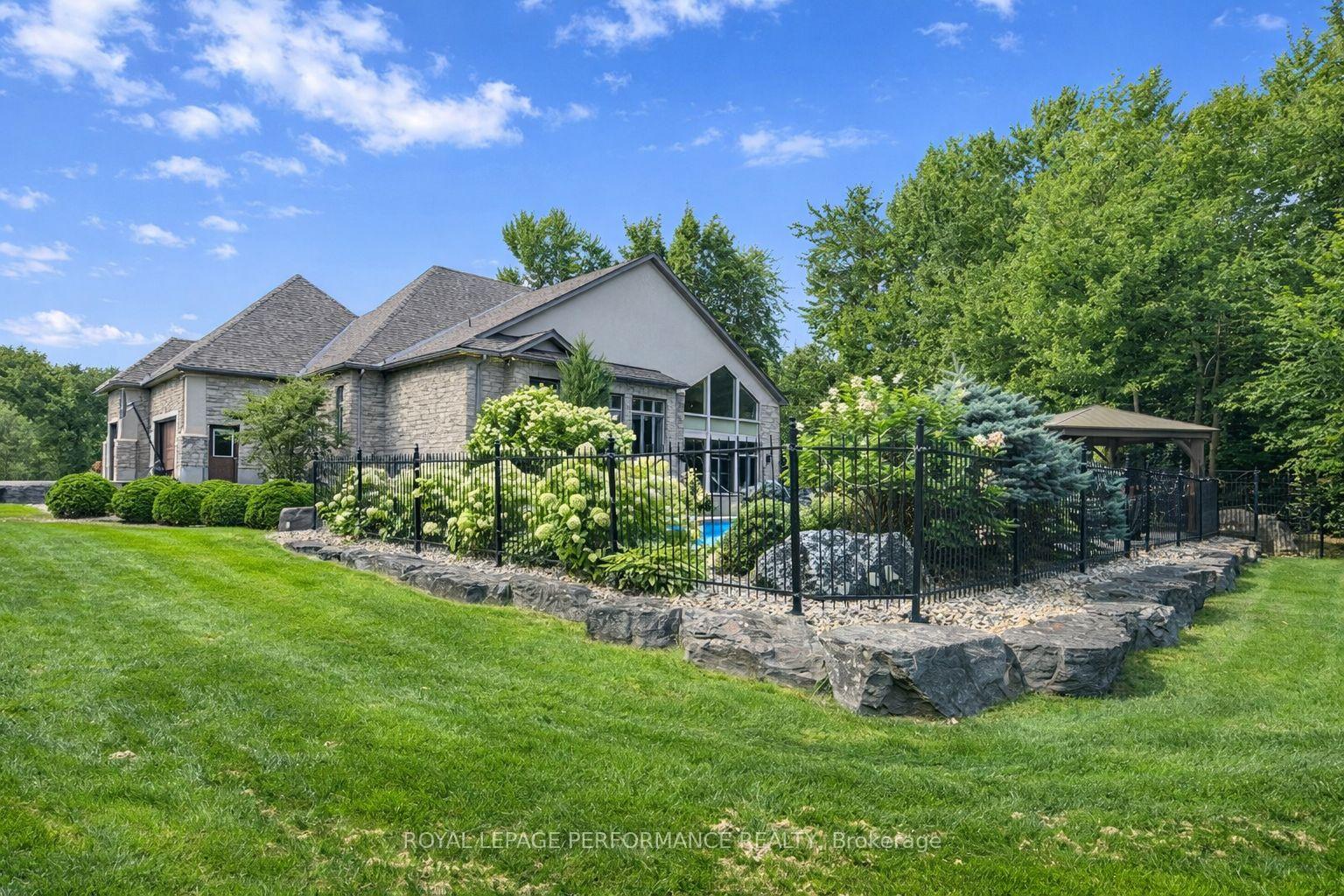 Photo 48 of 6148 Pebblewoods Drive, Ottawa, Greely — HOMEH