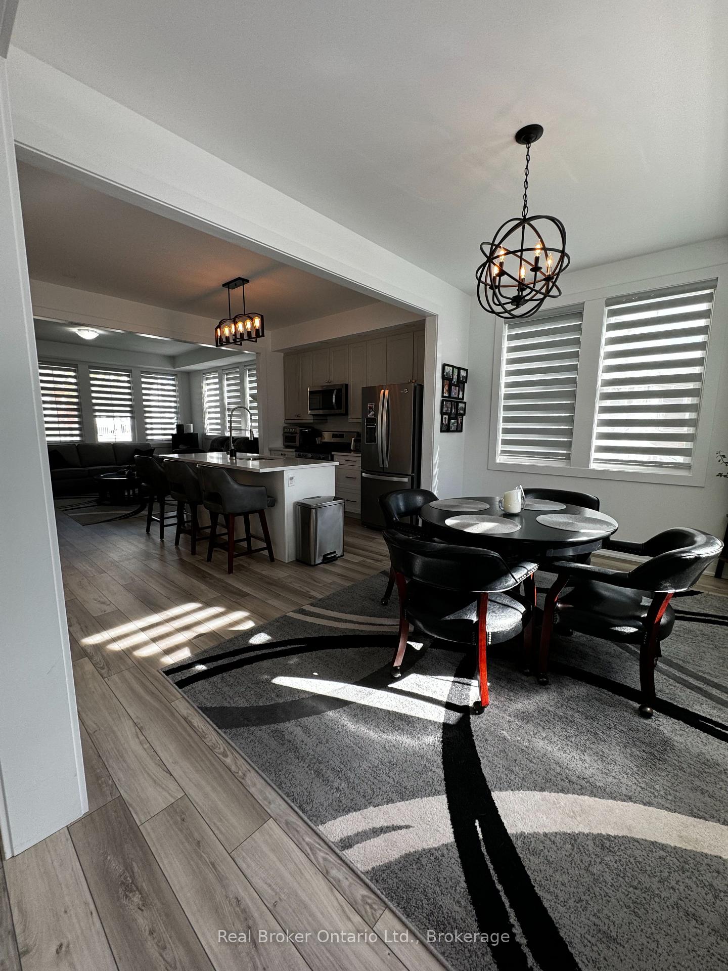 Photo 4 of 13 Julia Crescent, Midland — HOMEH
