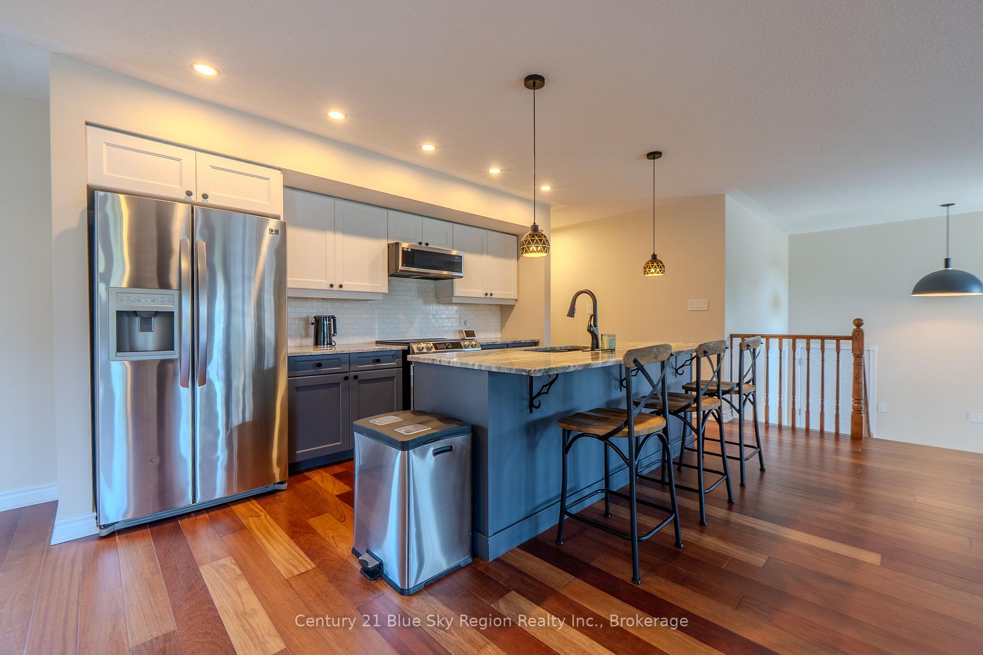 Photo 13 of 28 Stone Manor Drive, North Bay, Airport — HOMEH