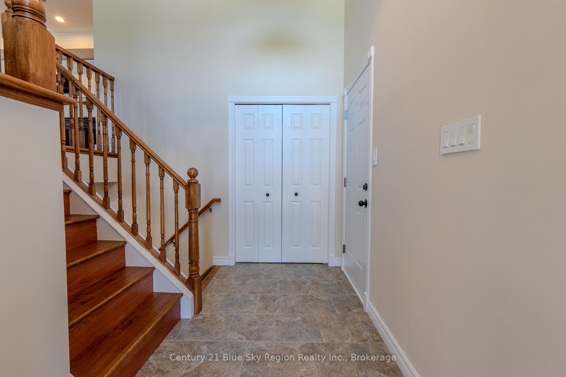 Photo 24 of 28 Stone Manor Drive, North Bay, Airport — HOMEH