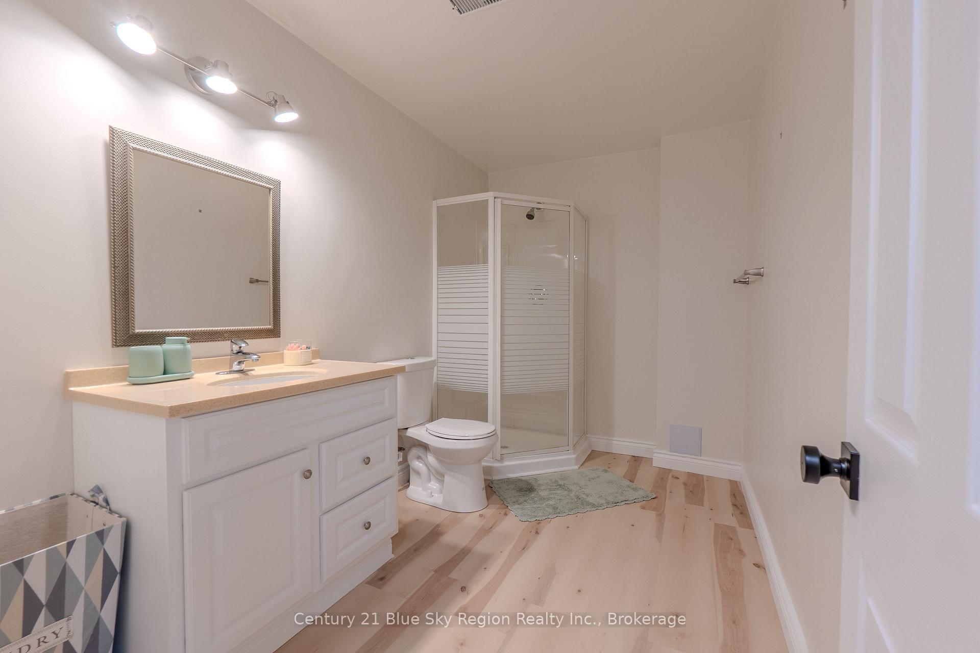 Photo 29 of 28 Stone Manor Drive, North Bay, Airport — HOMEH