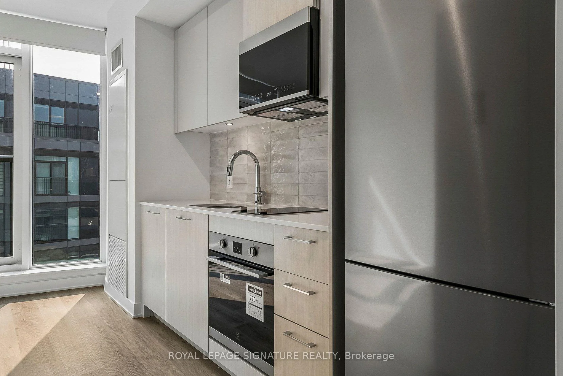 Photo 3 of Unit 622, 10 Oak Street, Toronto, Regent Park — HOMEH