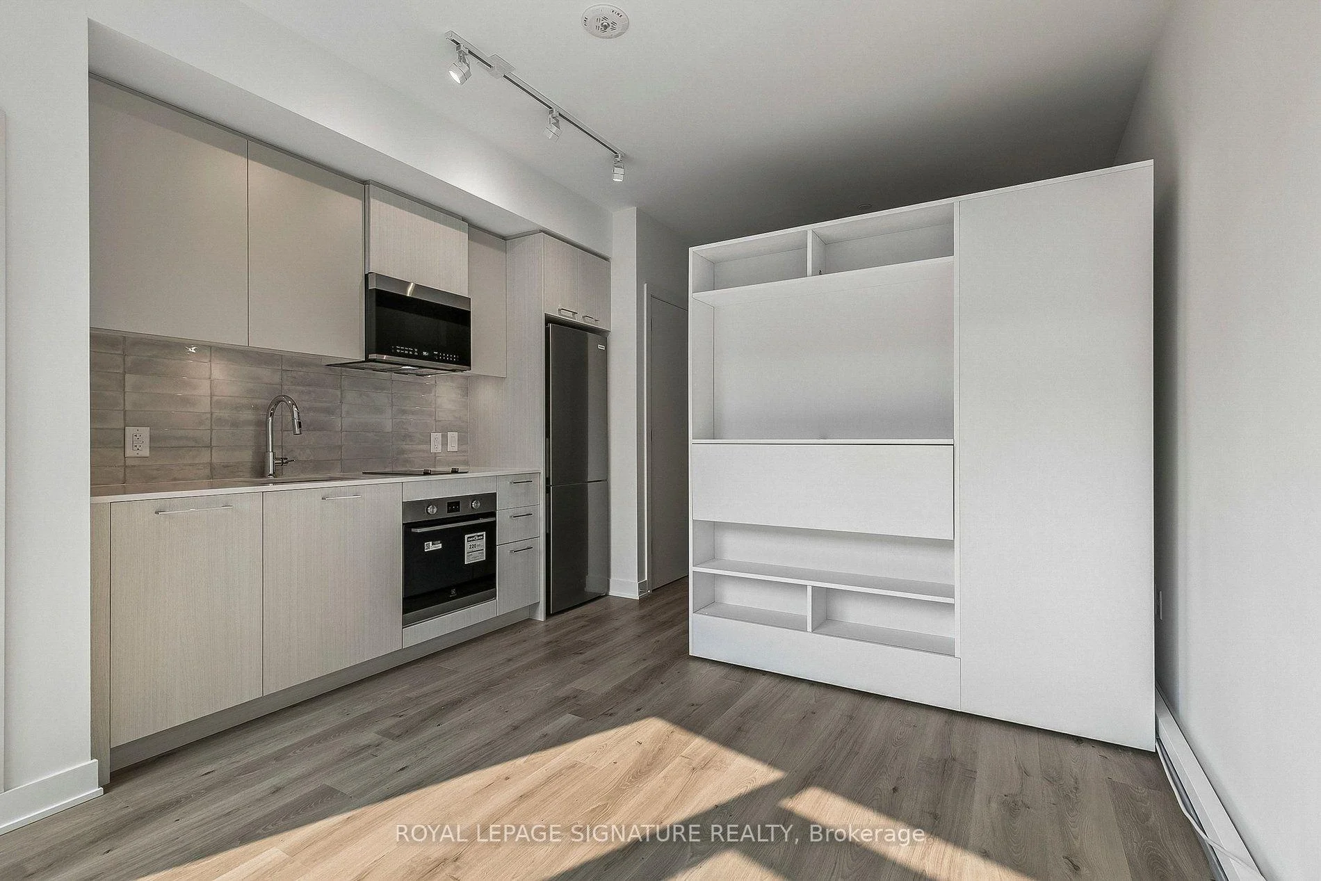 Photo 10 of Unit 622, 10 Oak Street, Toronto, Regent Park — HOMEH