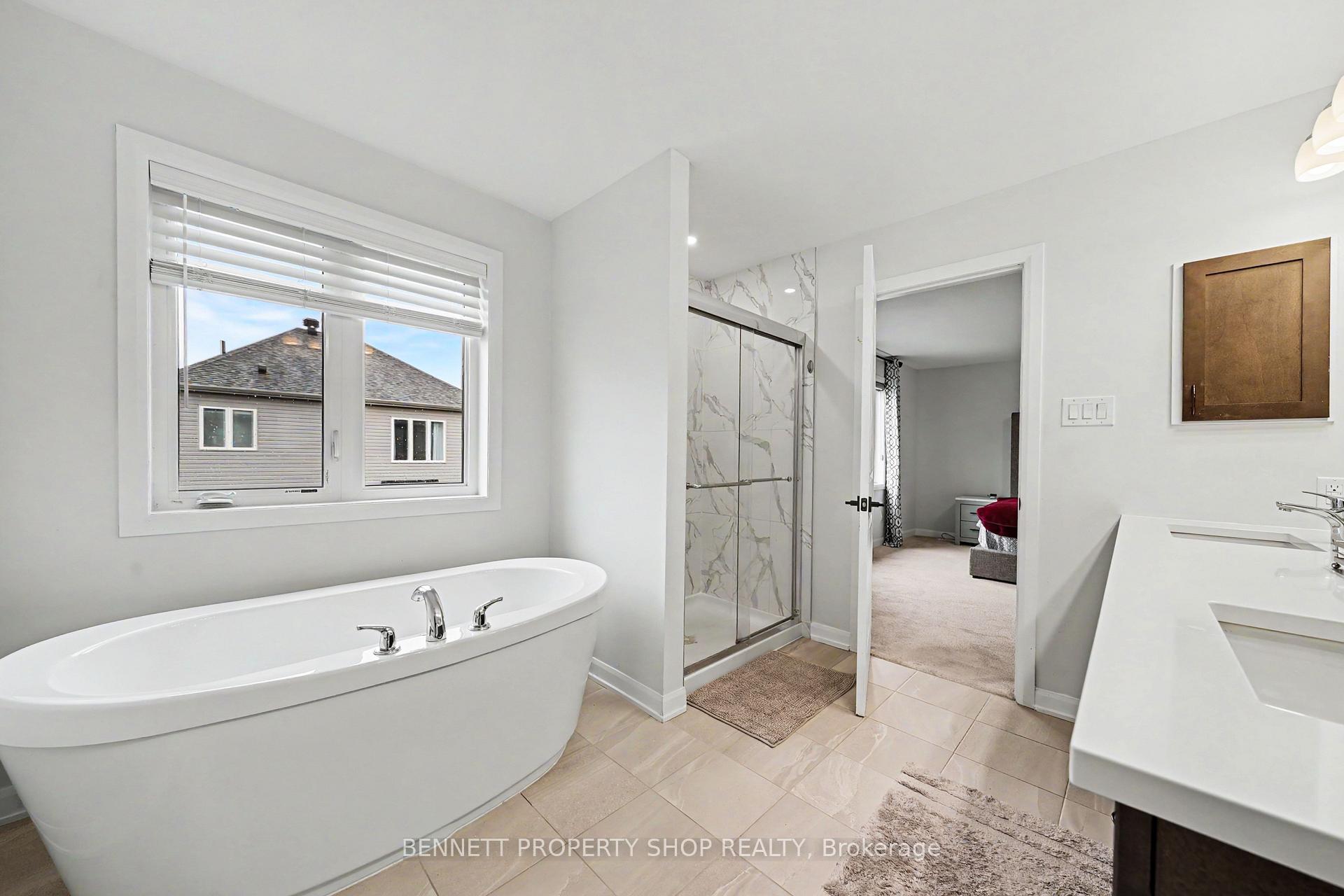 Photo 13 of 95 Russet Terrace, Ottawa, Barrhaven - Half Moon Bay — HOMEH