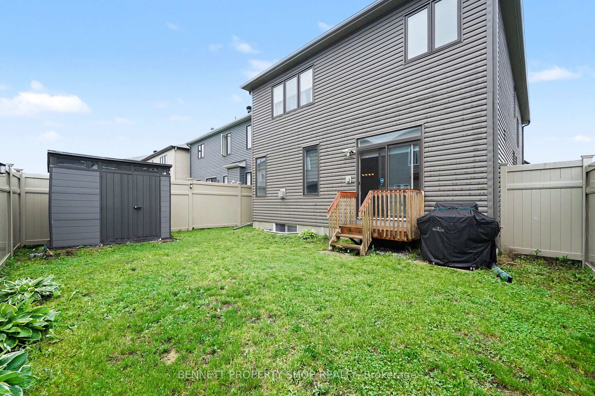 Photo 23 of 95 Russet Terrace, Ottawa, Barrhaven - Half Moon Bay — HOMEH