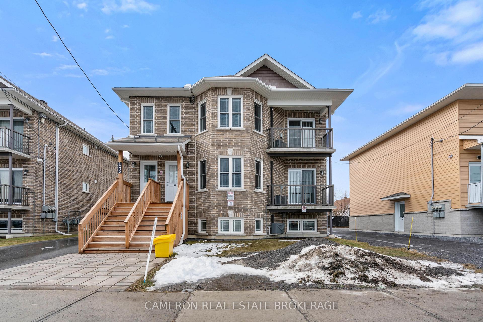 Photo 4 of Unit B, 1232 Cumberland Street, Cornwall, Cornwall — HOMEH
