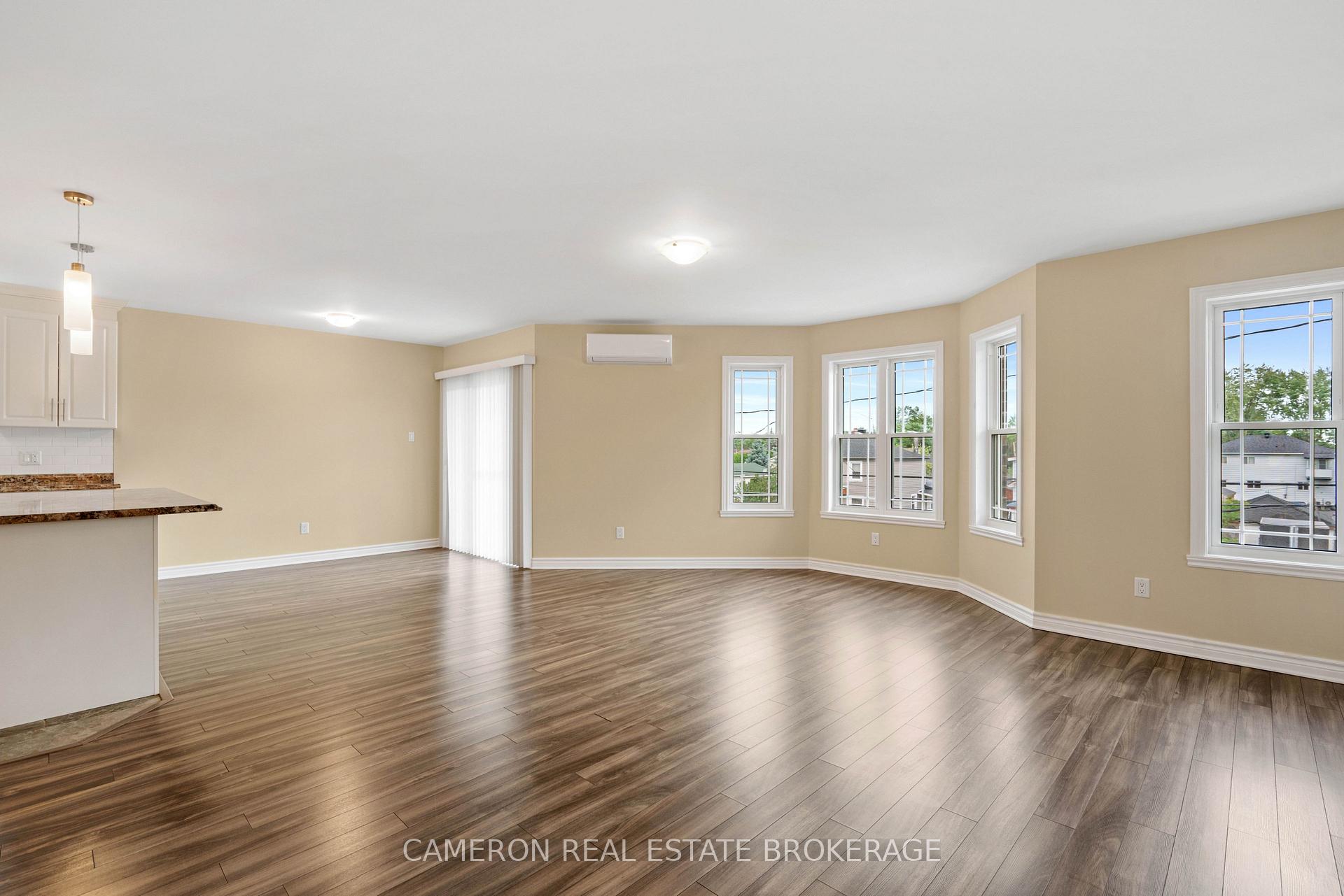 Photo 11 of Unit B, 1232 Cumberland Street, Cornwall, Cornwall — HOMEH