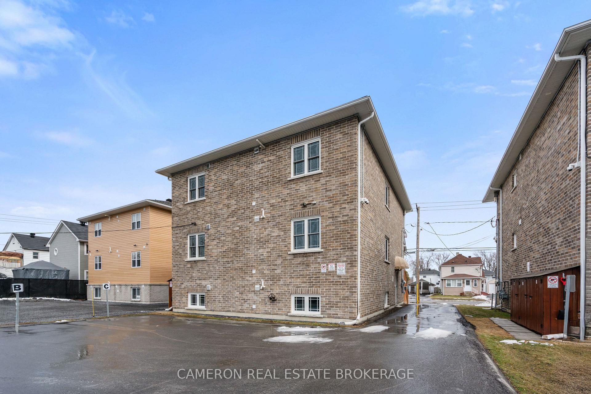 Photo 35 of Unit B, 1232 Cumberland Street, Cornwall, Cornwall — HOMEH