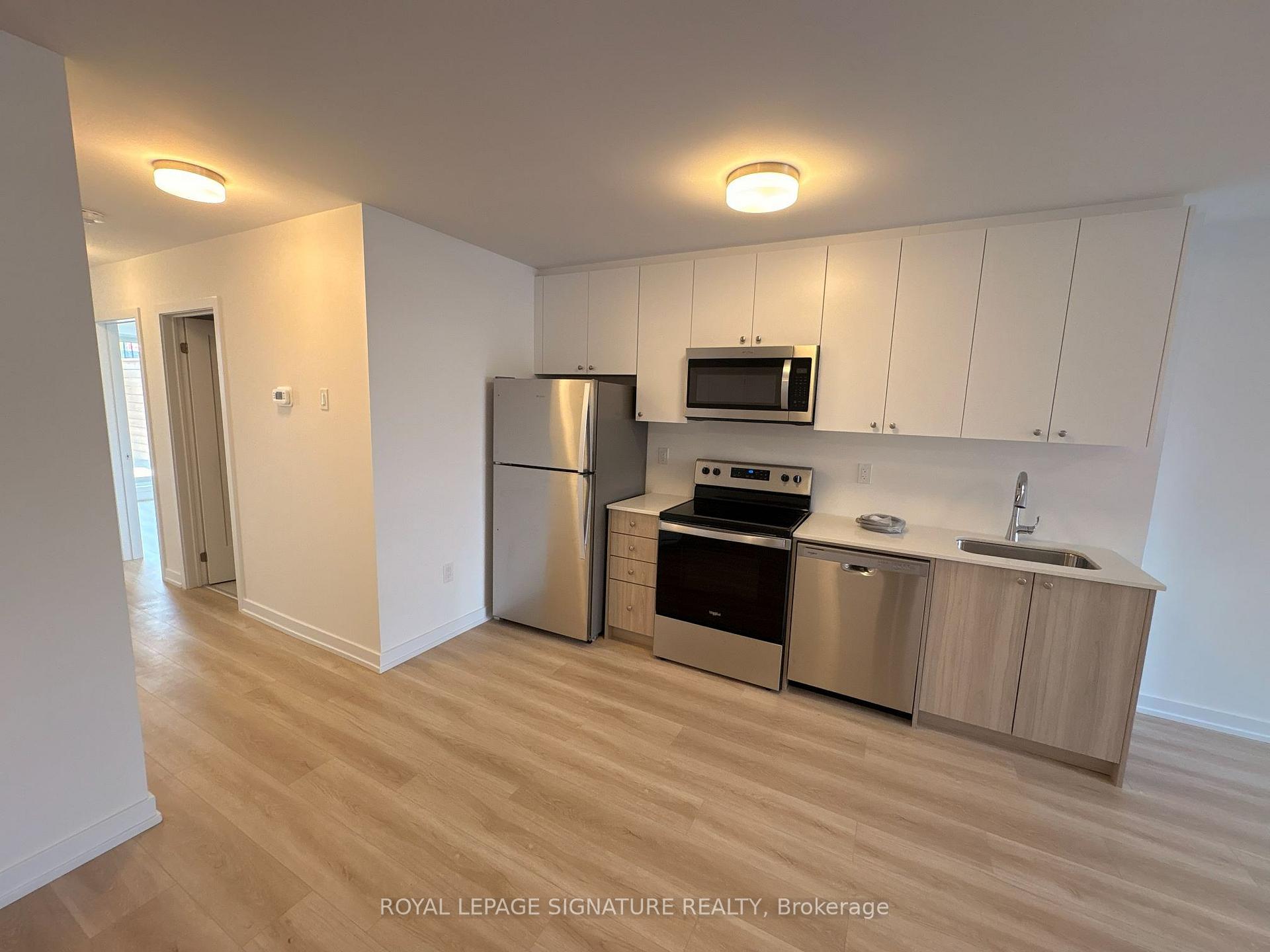 Photo 8 of Unit R8, 25 Palace Street, Kitchener, Laurentian Hills — HOMEH