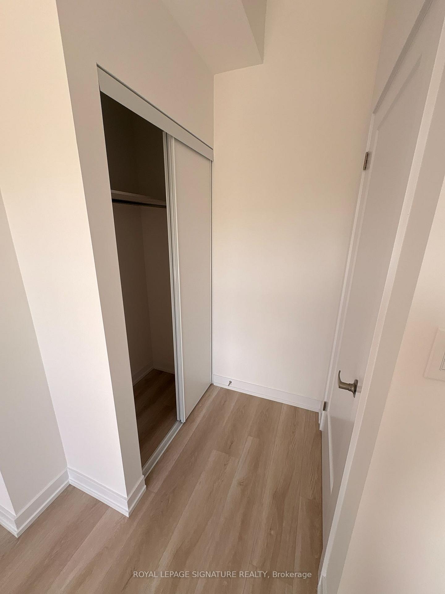 Photo 13 of Unit R8, 25 Palace Street, Kitchener, Laurentian Hills — HOMEH