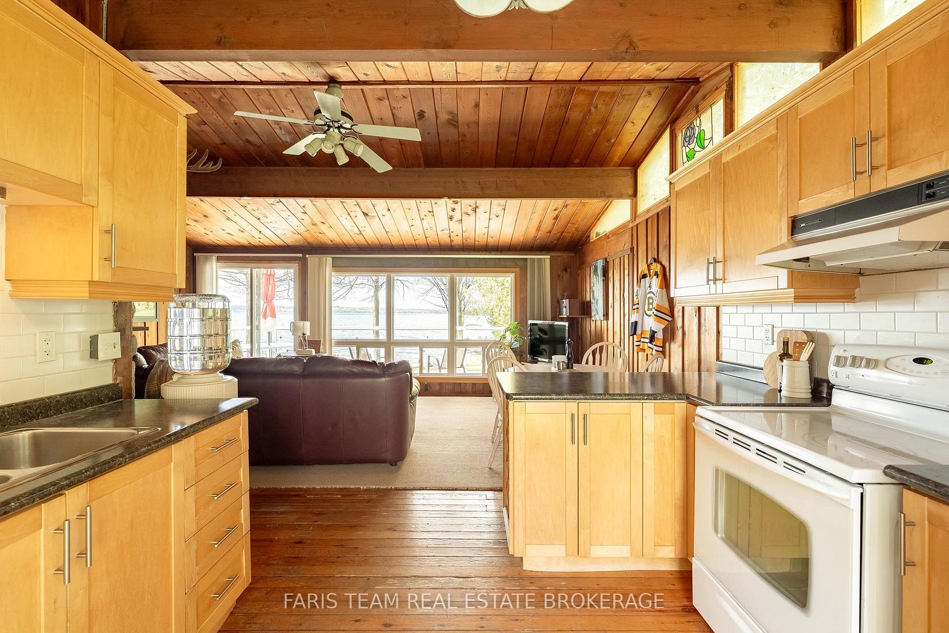 Photo 8 of 5240 Prospect Avenue, Ramara, Rural Ramara — HOMEH