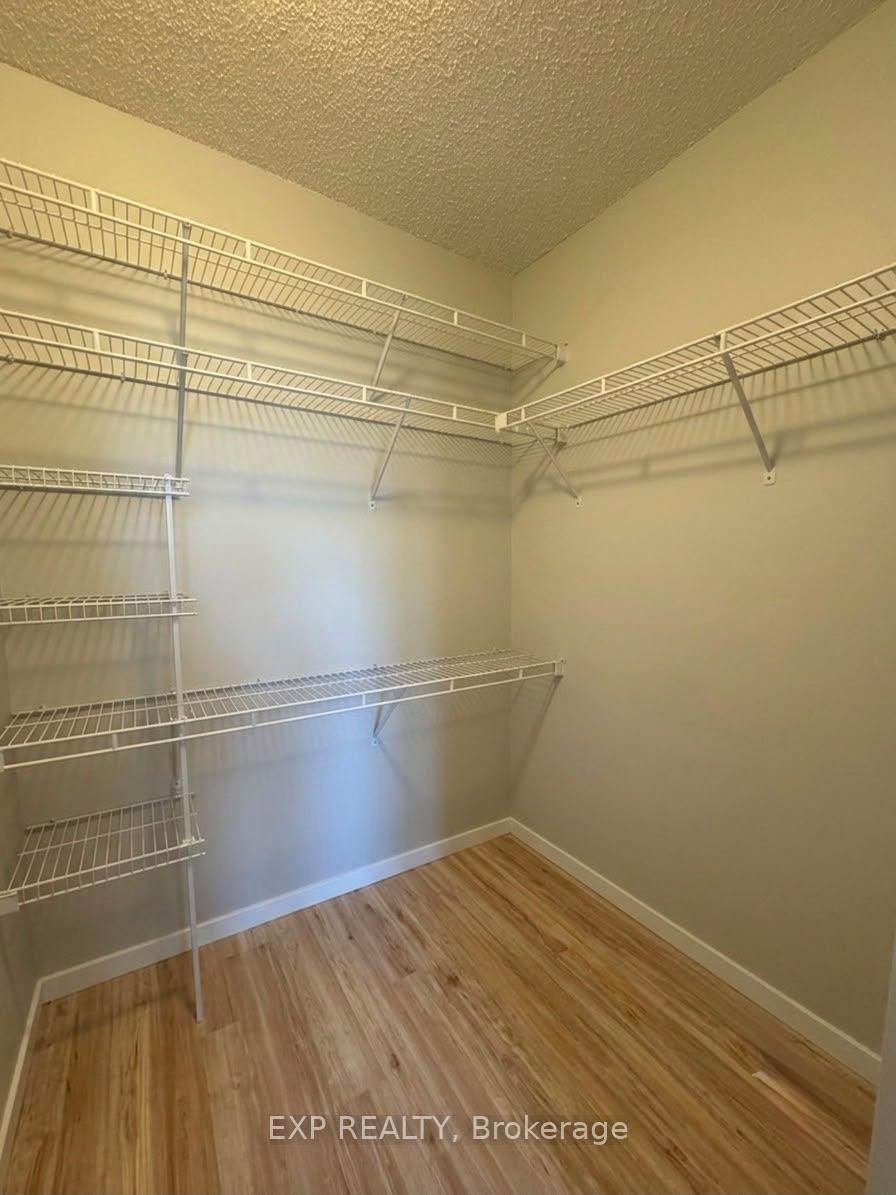 Photo 9 of Unit 337, 33 Cox Boulevard, Markham, Unionville — HOMEH