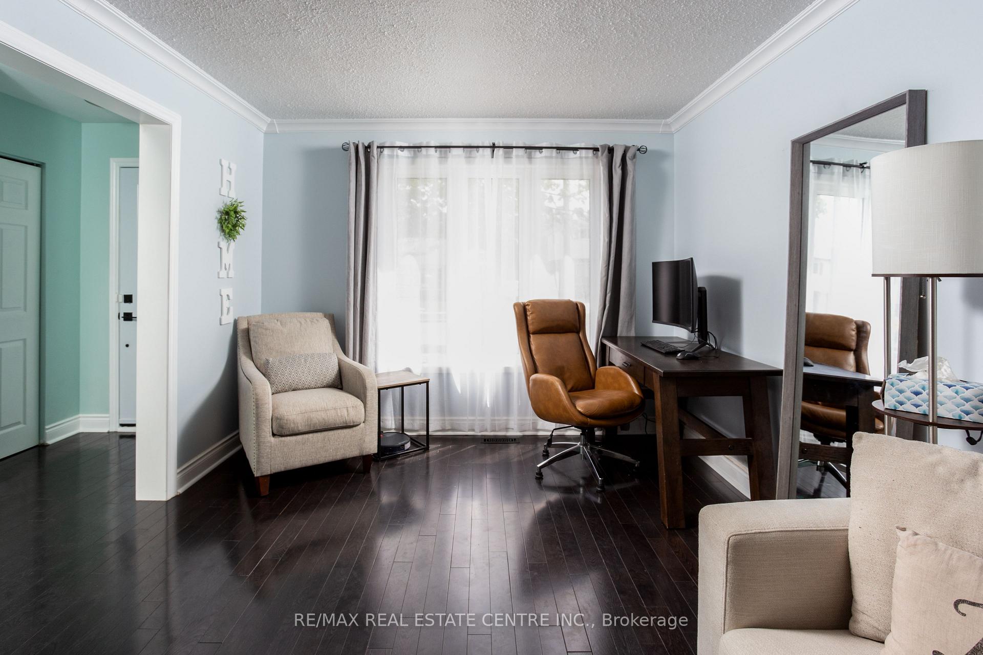 Photo 10 of 289 Archdekin Drive, Brampton, Madoc — HOMEH