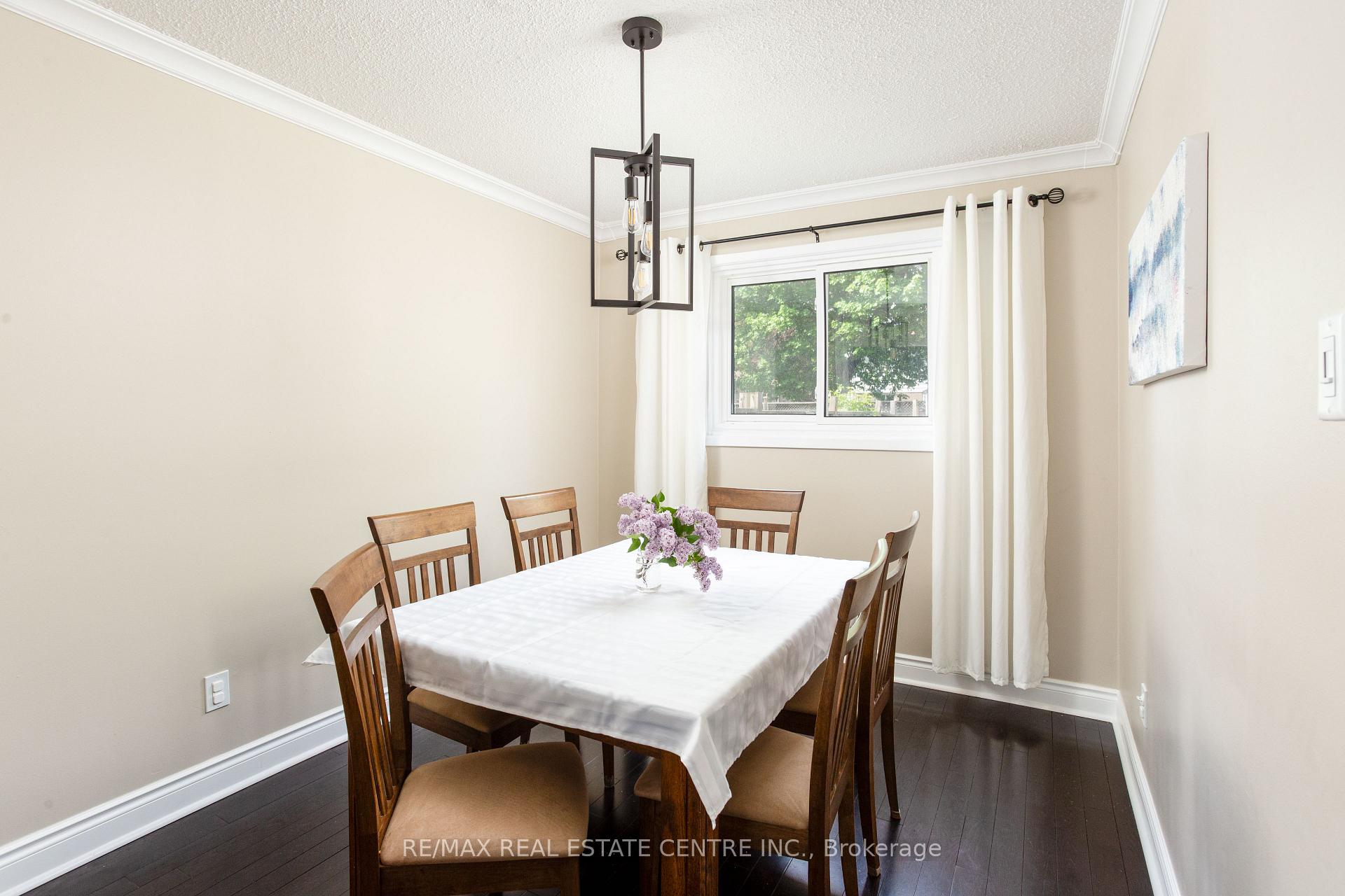 Photo 12 of 289 Archdekin Drive, Brampton, Madoc — HOMEH