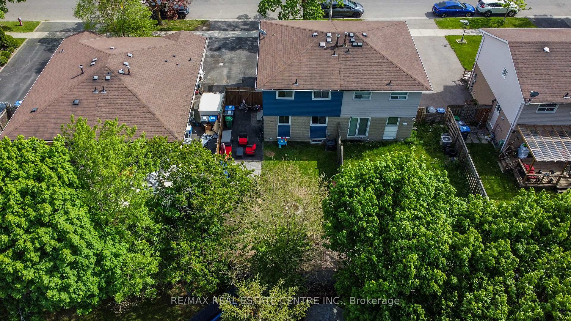 Photo 42 of 289 Archdekin Drive, Brampton, Madoc — HOMEH