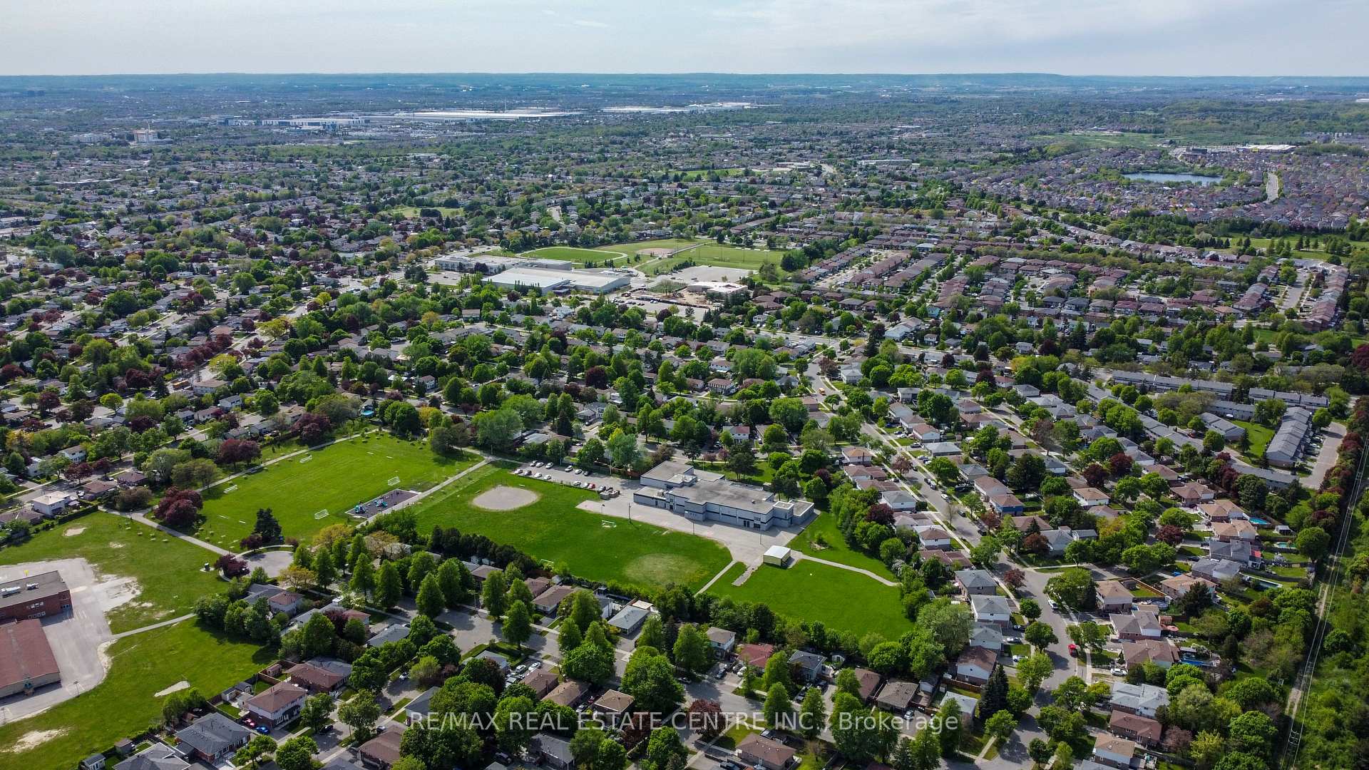 Photo 47 of 289 Archdekin Drive, Brampton, Madoc — HOMEH
