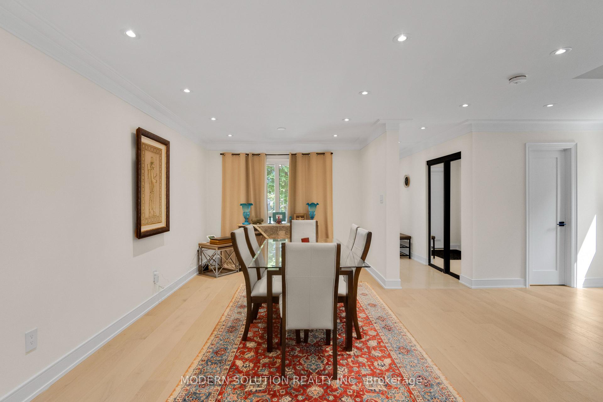 Photo 8 of 44 Bendamere Crescent, Markham, Raymerville — HOMEH
