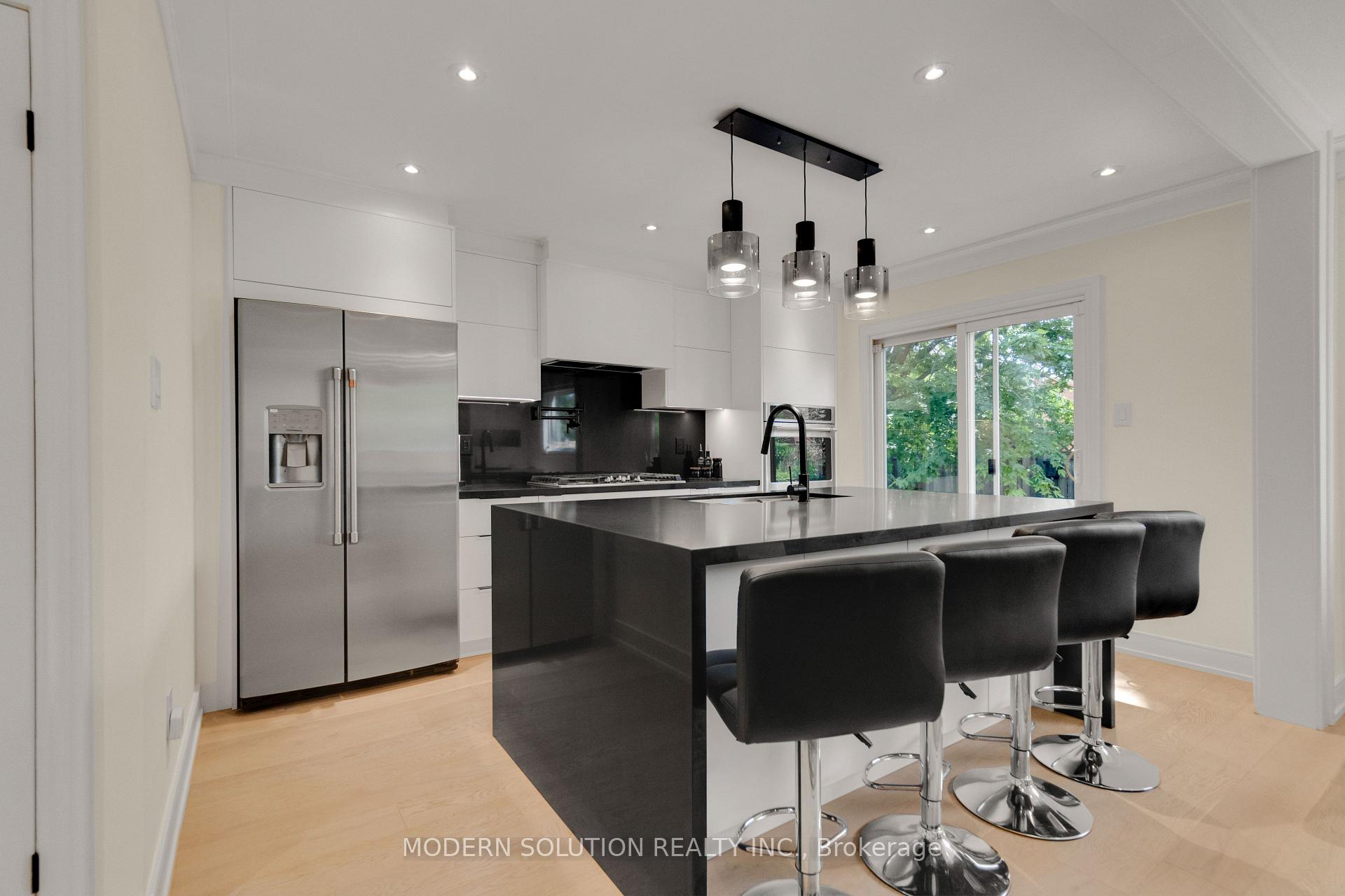 Photo 13 of 44 Bendamere Crescent, Markham, Raymerville — HOMEH