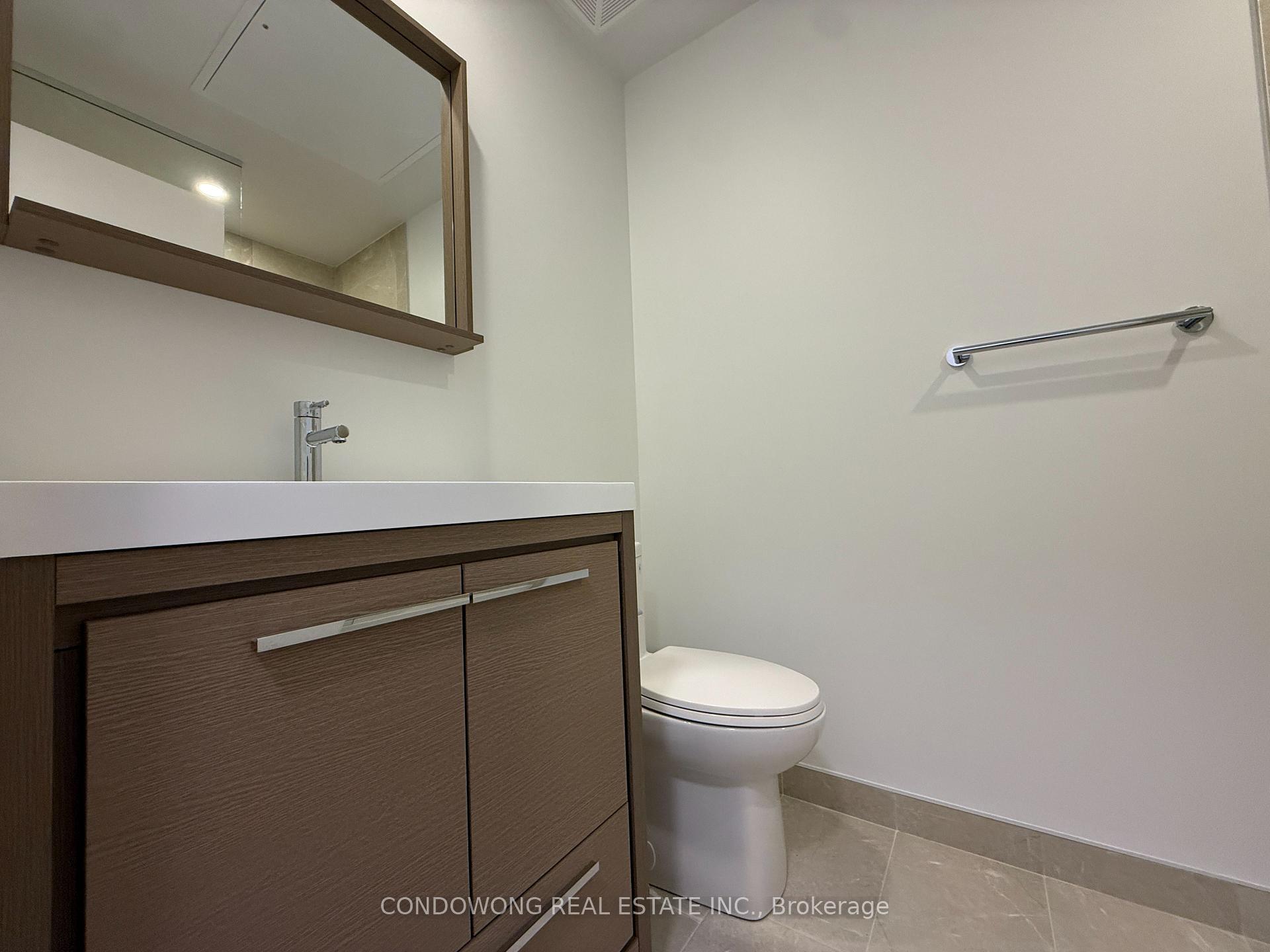 Photo 7 of Unit 305, 5 Meadowdale Road, Vaughan, Vaughan Corporate Centre — HOMEH